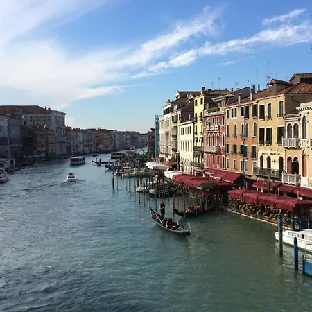 Rialto Secret Terrace Lejlighed